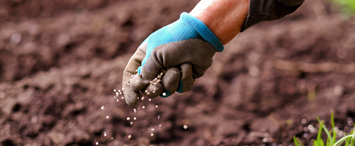 lawn fertilizing services eureka mo