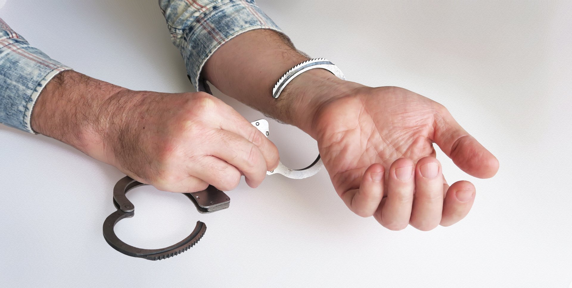 What Can a Bond Hearing Attorney Do For You?