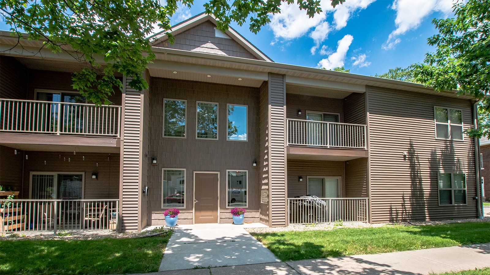 408 S. Prairie