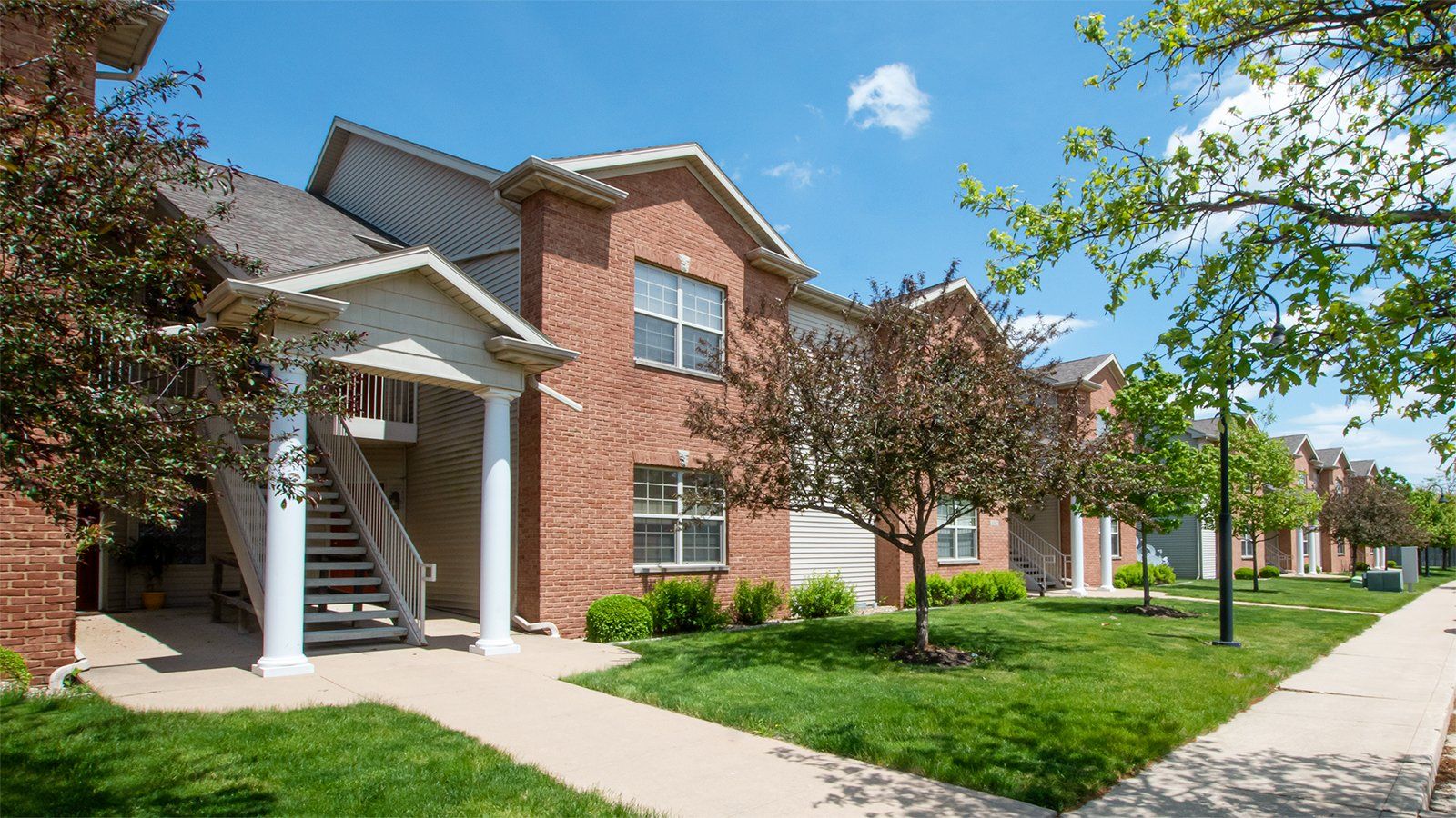 Crowwood Pointe