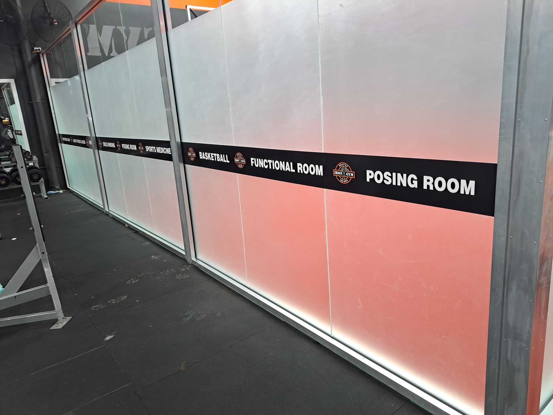 Signwriter in Nowra | Margaret Barnes Signs