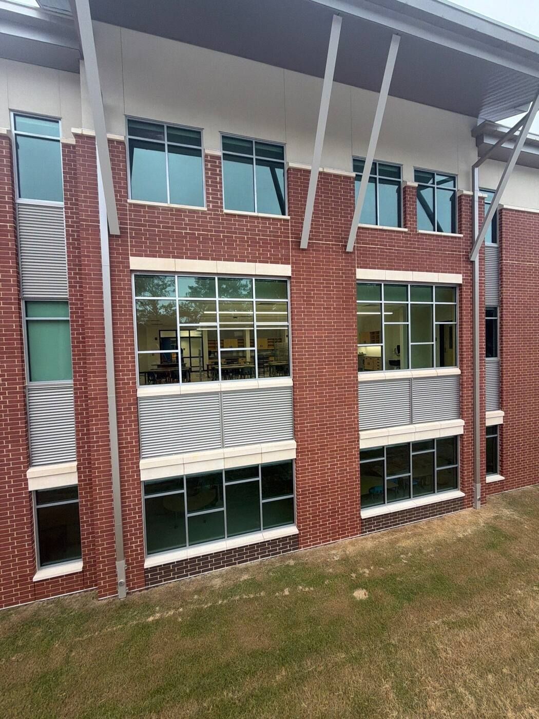 Commercial glass windows and aluminum framing installed by AGS at S.L. Lewis Elementary School in Griffin, GA