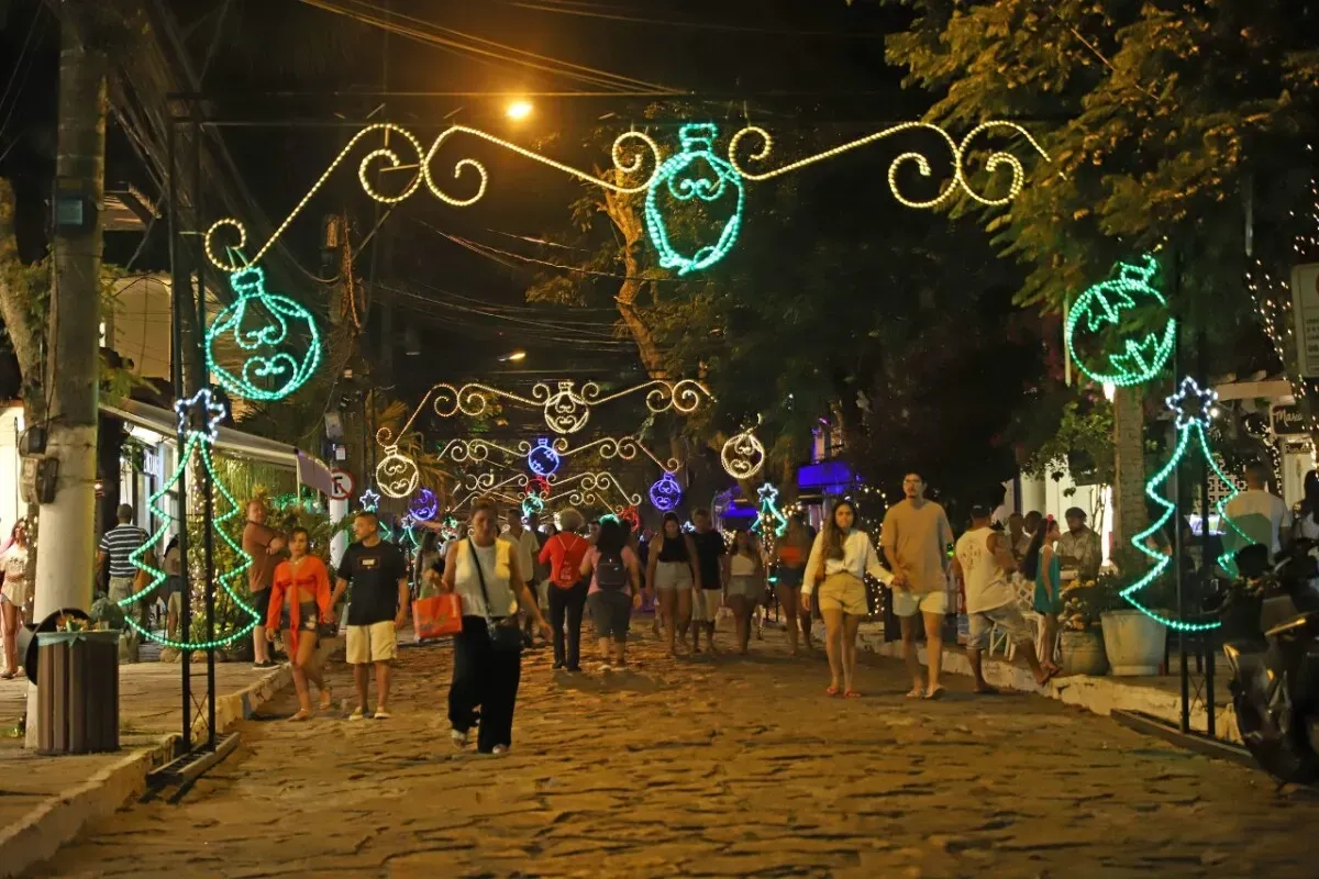 Natal à beira-mar: Búzios é o seu destino ideal