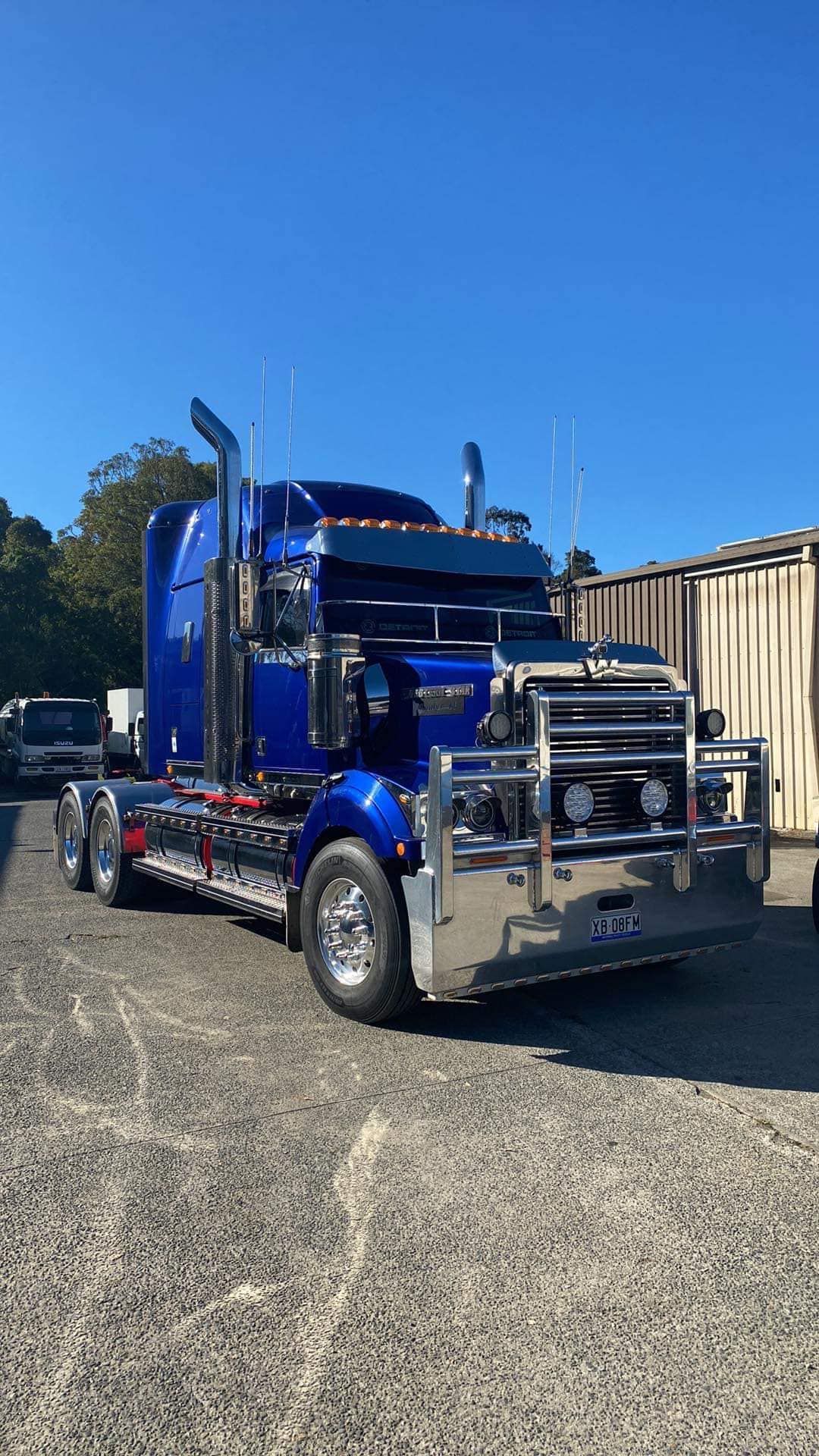 A Blue Western Star Semi-truck With a Large Chrome Bull Bar Parked — Mid North Coast Heavy Vehicle Repairs In Wauchope, NSW