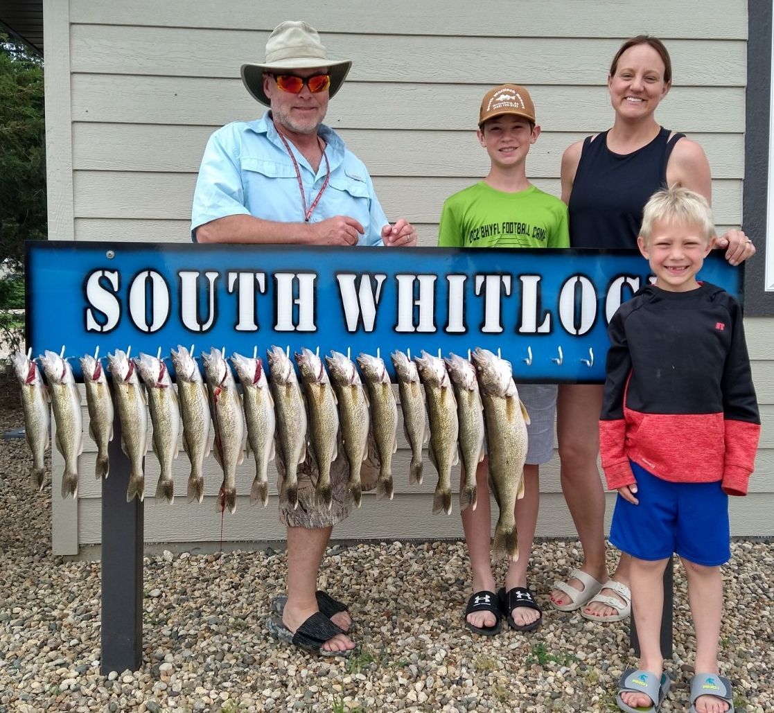 walleyes for days