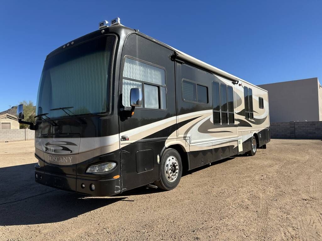 Damon RV Windshield Replacement in Arizona offers professional Damon auto glass repair and replacement services anywhere in Arizona. A+ BBB, cash back with insurance, and a lifetime warranty on glass we install.