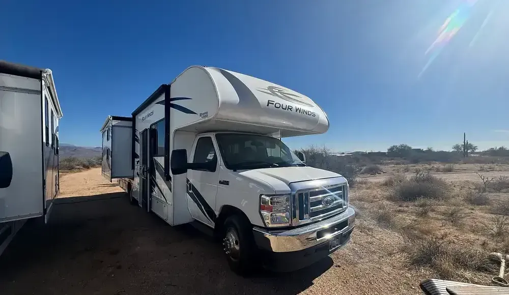 Fourwinds RV Windshield Replacement in Arizona offers professional Fourwinds auto glass repair and replacement services anywhere in Arizona. A+ BBB, cash back with insurance, and a lifetime warranty on glass we install.