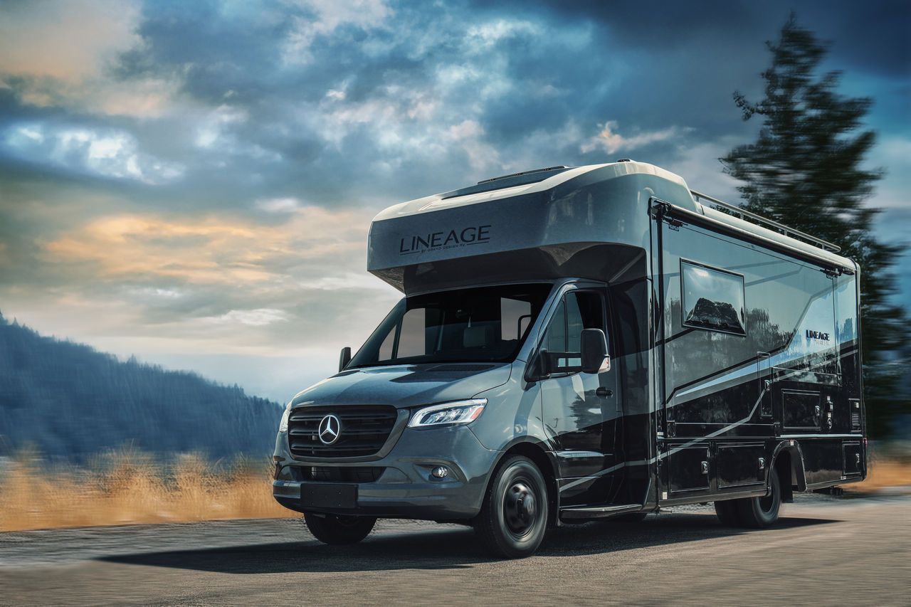 Apollo RV Windshield Replacement in Arizona offers professional Apollo auto glass repair and replacement services anywhere in Arizona. A+ BBB, cash back with insurance, and a lifetime warranty on glass we install.