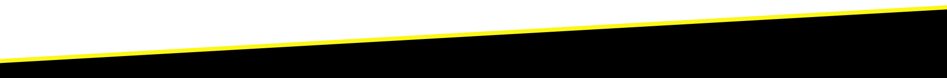 Un gros plan d'un escalier noir et jaune sur fond blanc.