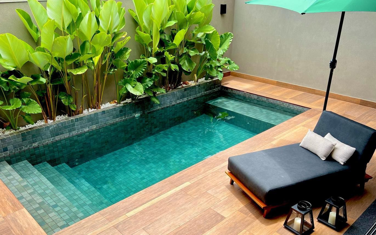 Fully Tiled pools