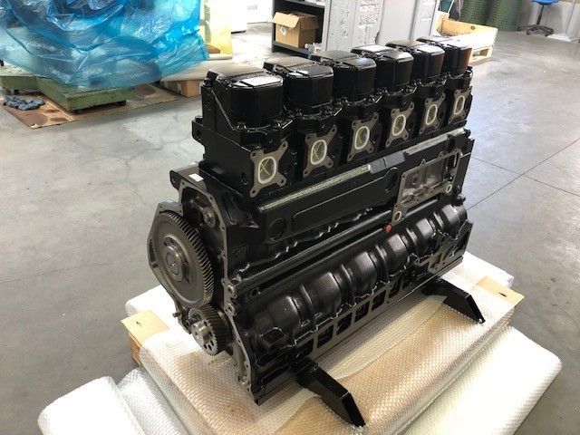 Motor para Pesado MAN D2876LF03, configuração LONGBLOCK, com potência 338kW / 460HP,  conforme  a norma europeia Euro4