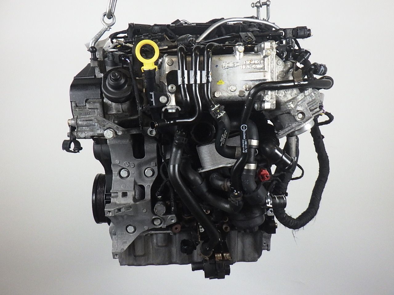 Motor usado para Audi A3, 1.6 TDI, 81 kW, anos 2012 a 2016, código DBKA, a diesel.