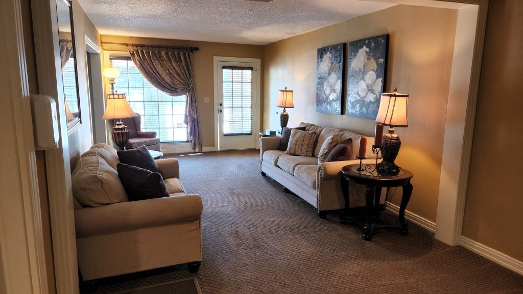 Combest Family Funeral Homes- O'Donnell- Waiting Area