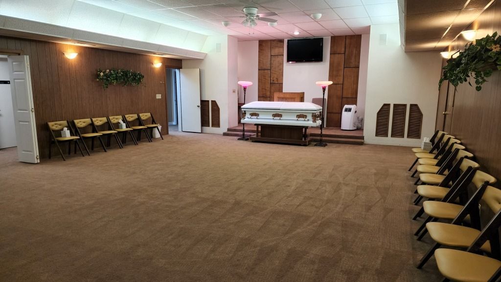 Combest Family Funeral Home- Tahoka- Viewing Area