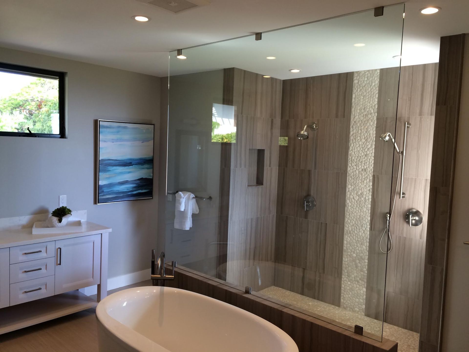 Frameless Shower Door Installation in Maui, HI in Maui, HI | California Frameless Shower Door, LLC
