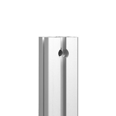 profiel met boring, freeswerk op  aluminiumprofielen