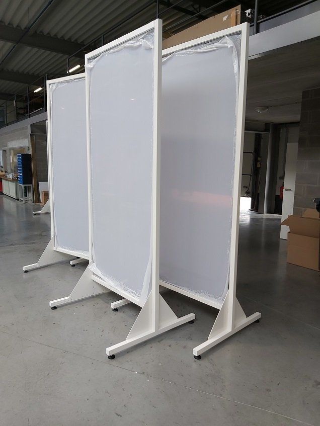 Scheidingspanelen in aluminiumprofielen Alumes Ledegem