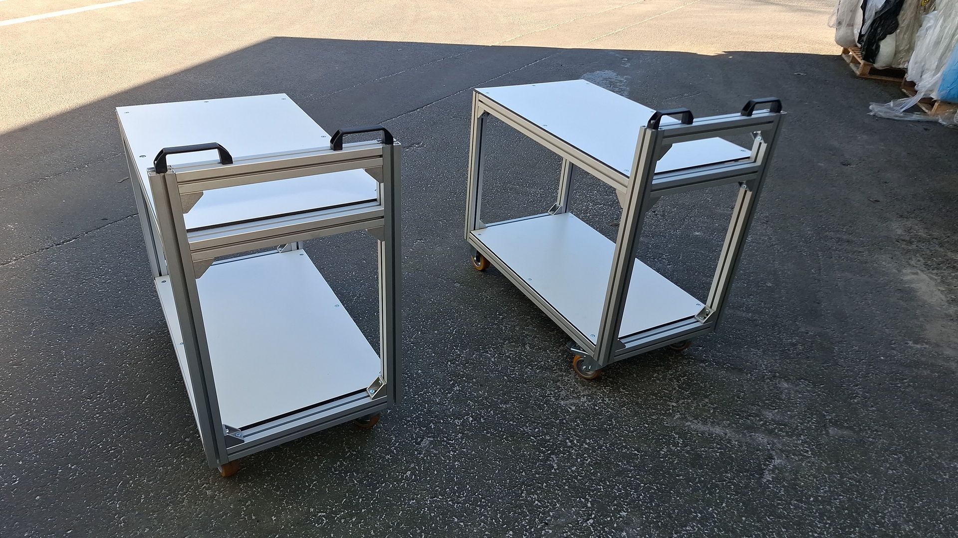magazijn karren op maat in aluminiumprofielen - magazijn inrichting