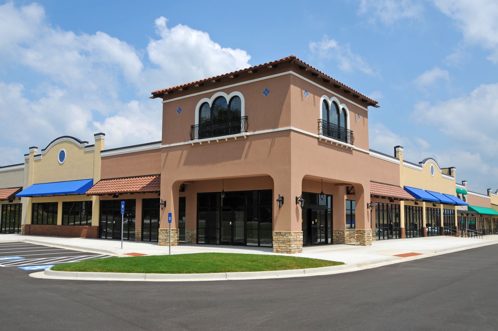 Commercial Construction in Roseburg, OR Commercial Construction in Roseburg, OR