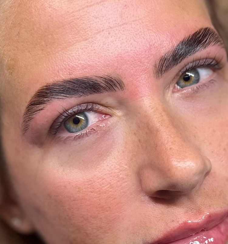 Brow Lamination results with fluffy natural finish in Thorpe Bay, Essex clinic