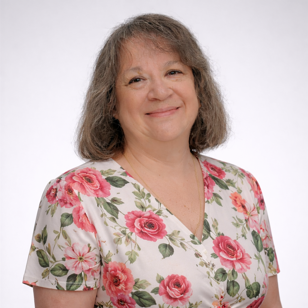 Cathy Chrismer Director of Communications and Events Green Valley Sahuarita Chamber of Commerce