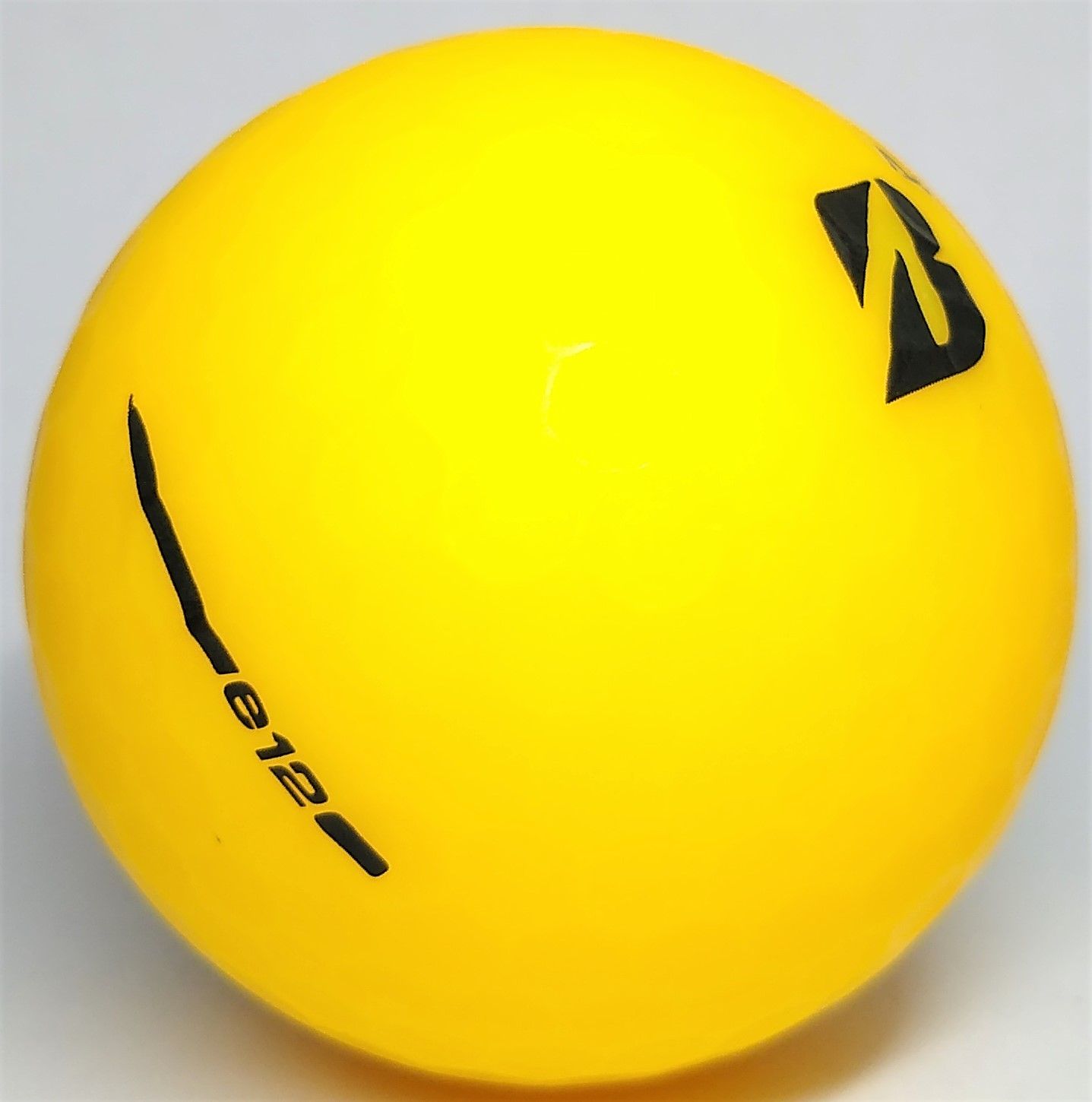 Bridgestone e12 Contact Matte Yellow