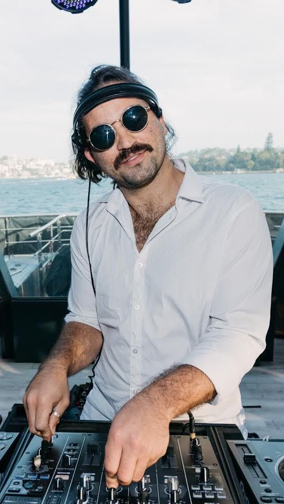 Party DJ Hire- Oscar Jamo