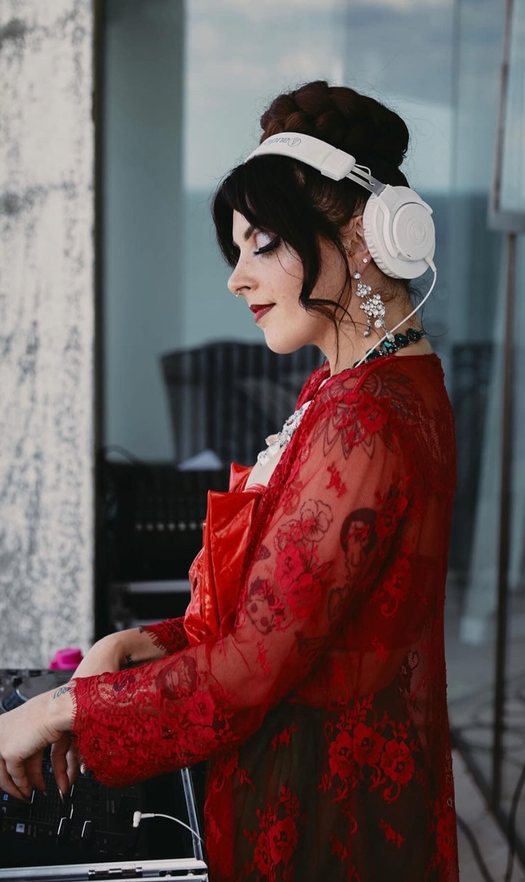 Corporate DJ Hire - Lou P