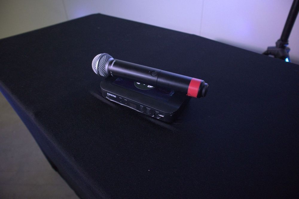 Shure BLX wireless microphone system - equipment in a real setup