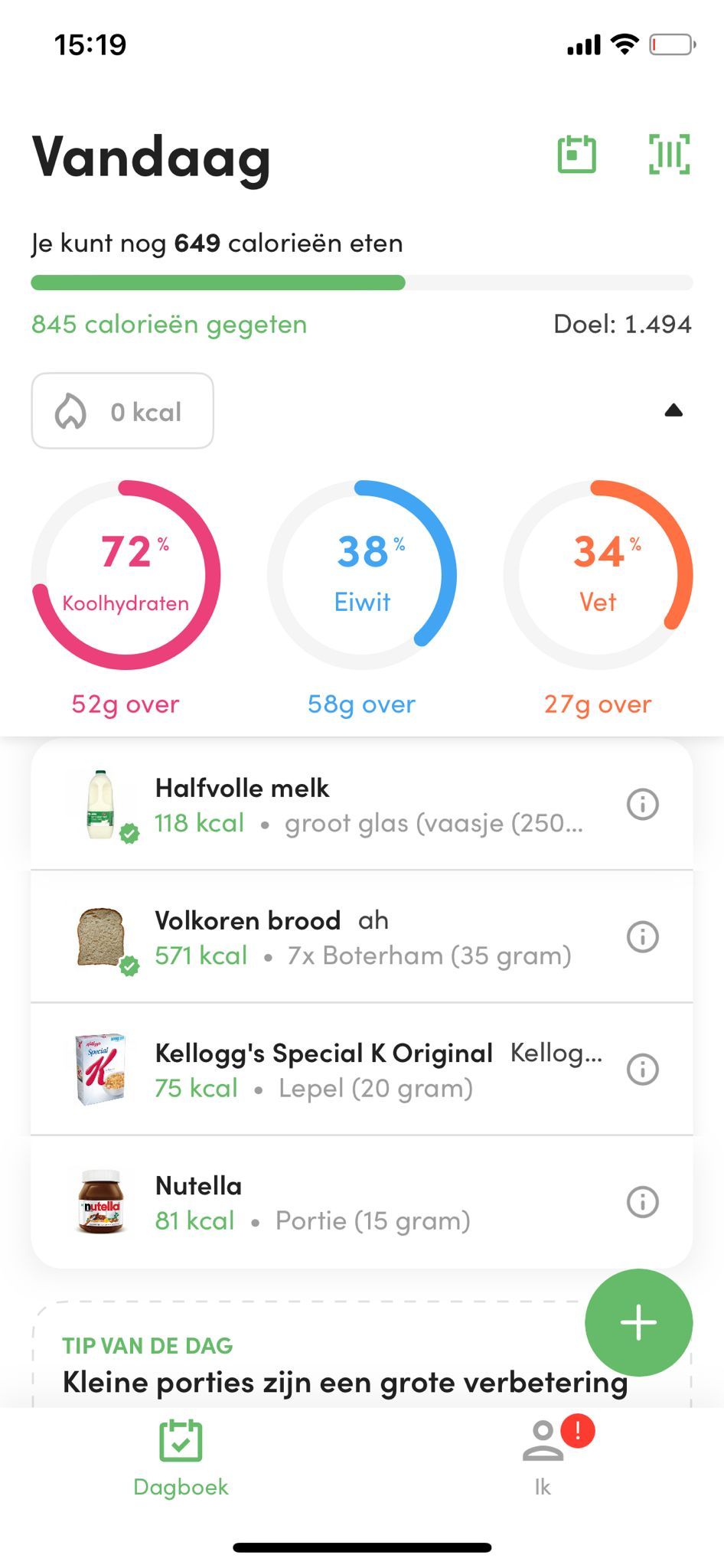 Screenshot van een dashboard van een gezondheidsapp met drie gekleurde cirkelvormige statistieken