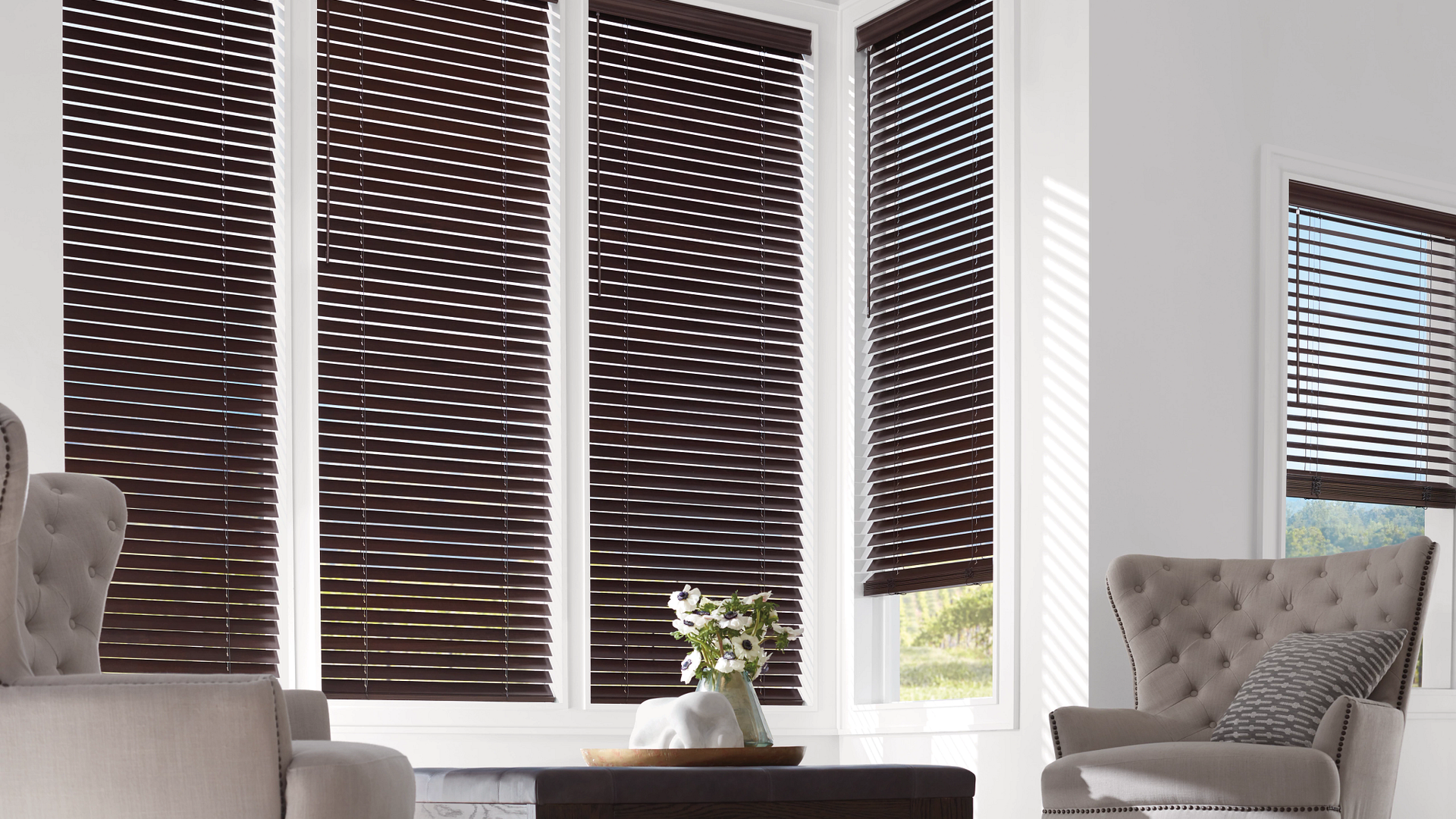 Hunter Douglas Parkland® Wood Blinds