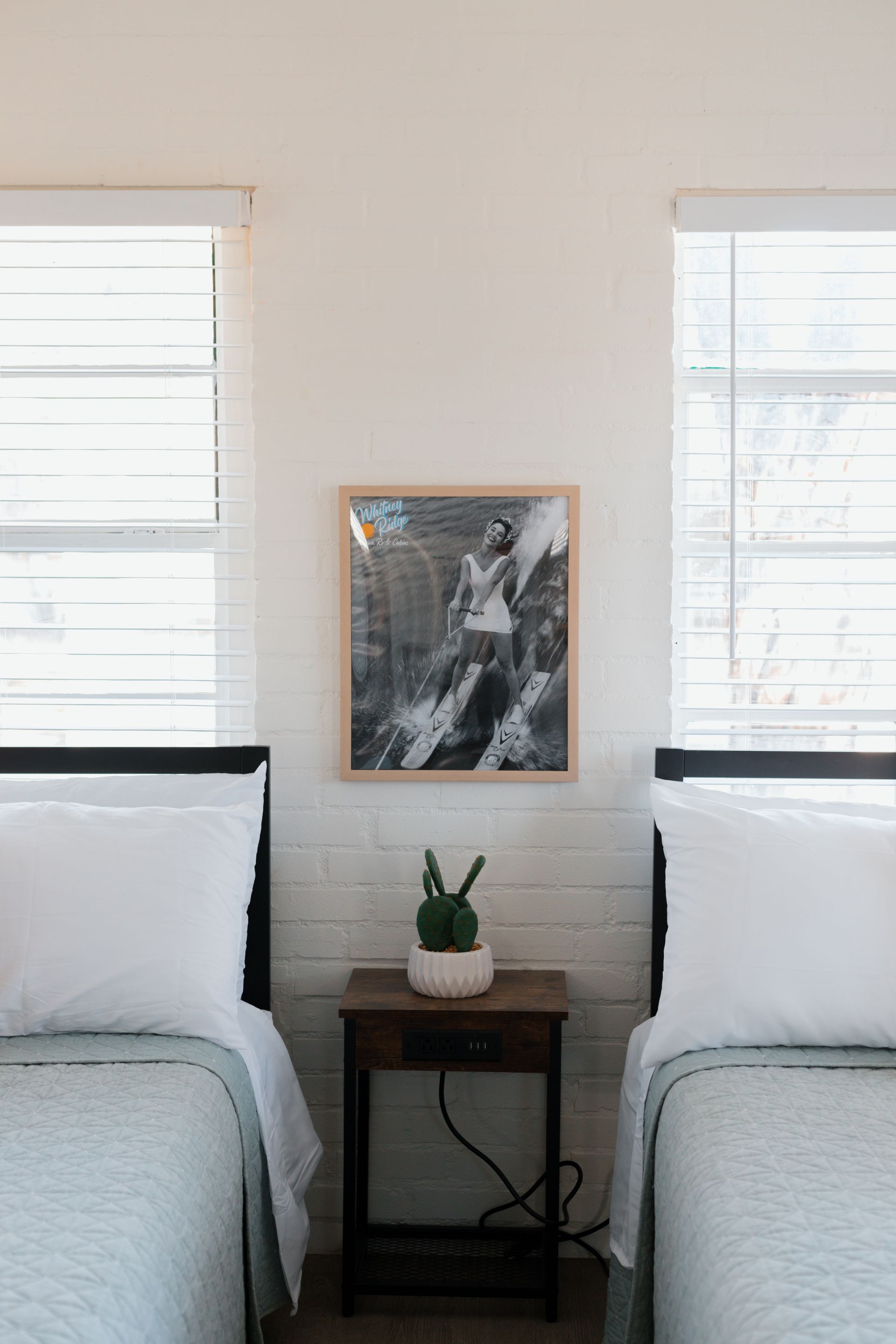 Whitney Ridge Resort Lakefront Cabin Booking