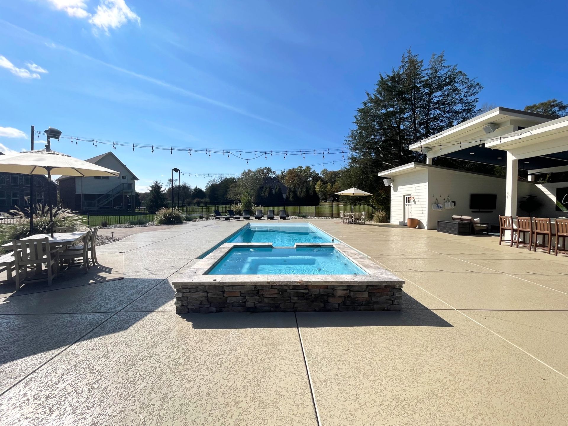 Detailed view of spa spillover into Grace pool in Murfreesboro TN