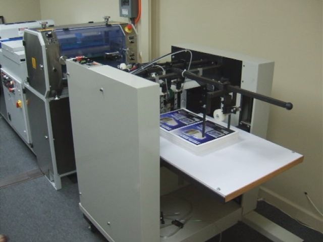 vacuum cup feeder