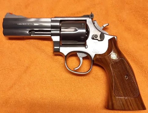 2 Strisce Porta Caricatori Per Revolver Calibro 38 E .357 - Supporto Per 6 Colpi, Poliuretano Nero