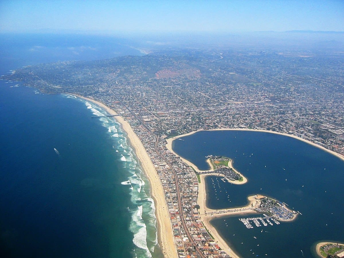 mission beach in san diego