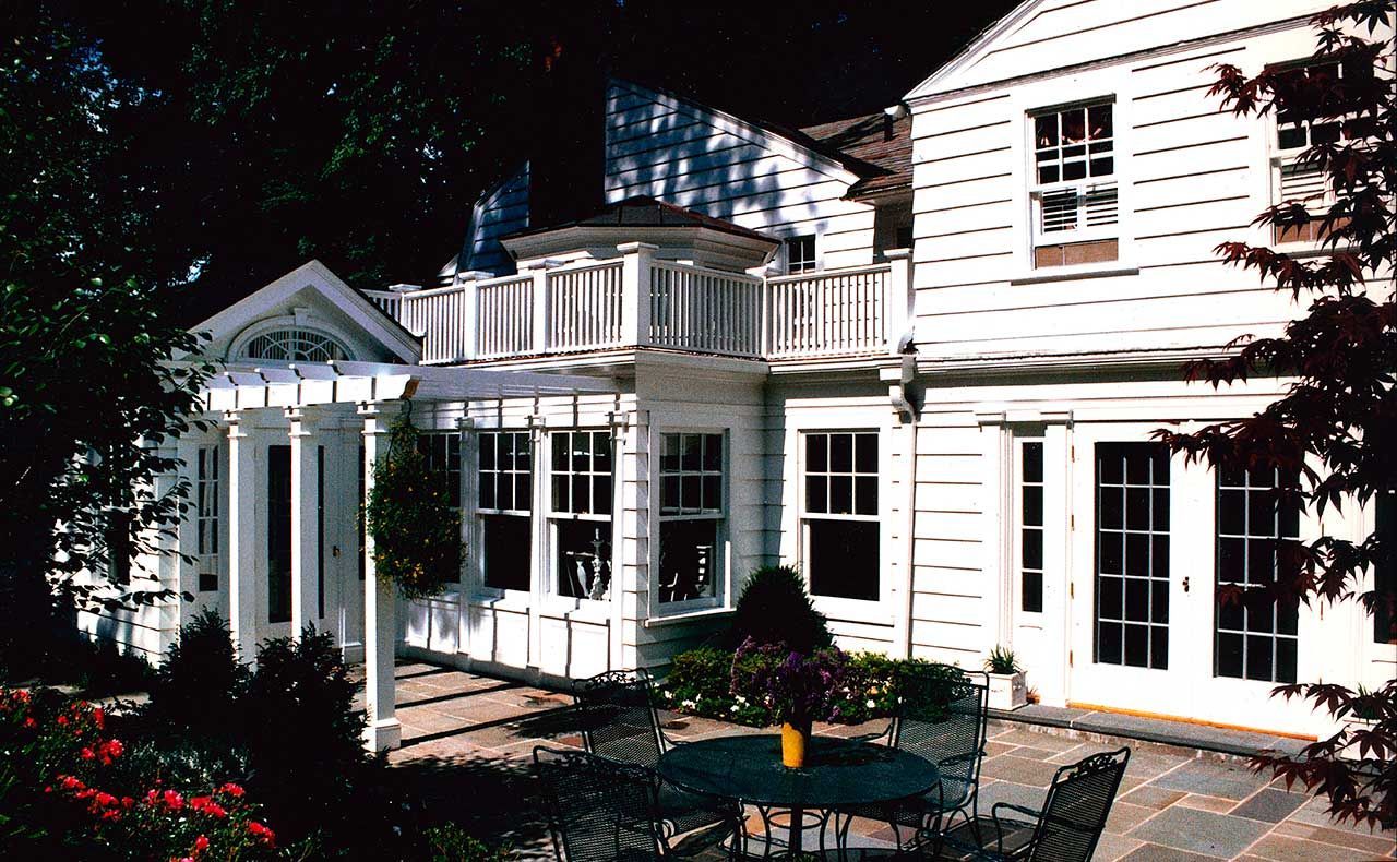 Vintage Colonial 4