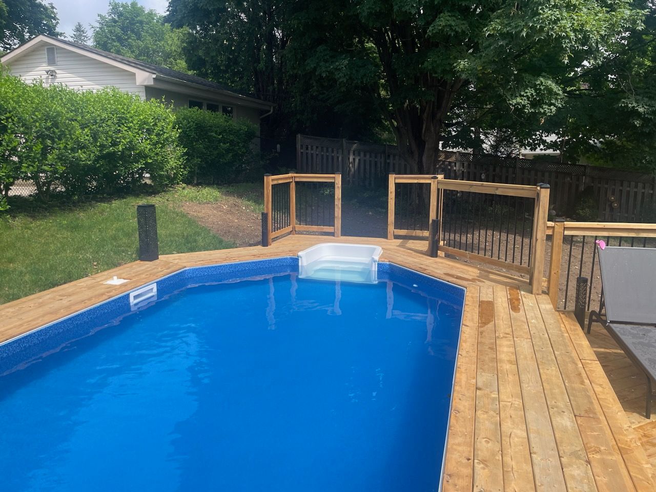 Expert Pool Service Quotes Waterloo, ON Pool Solutions
