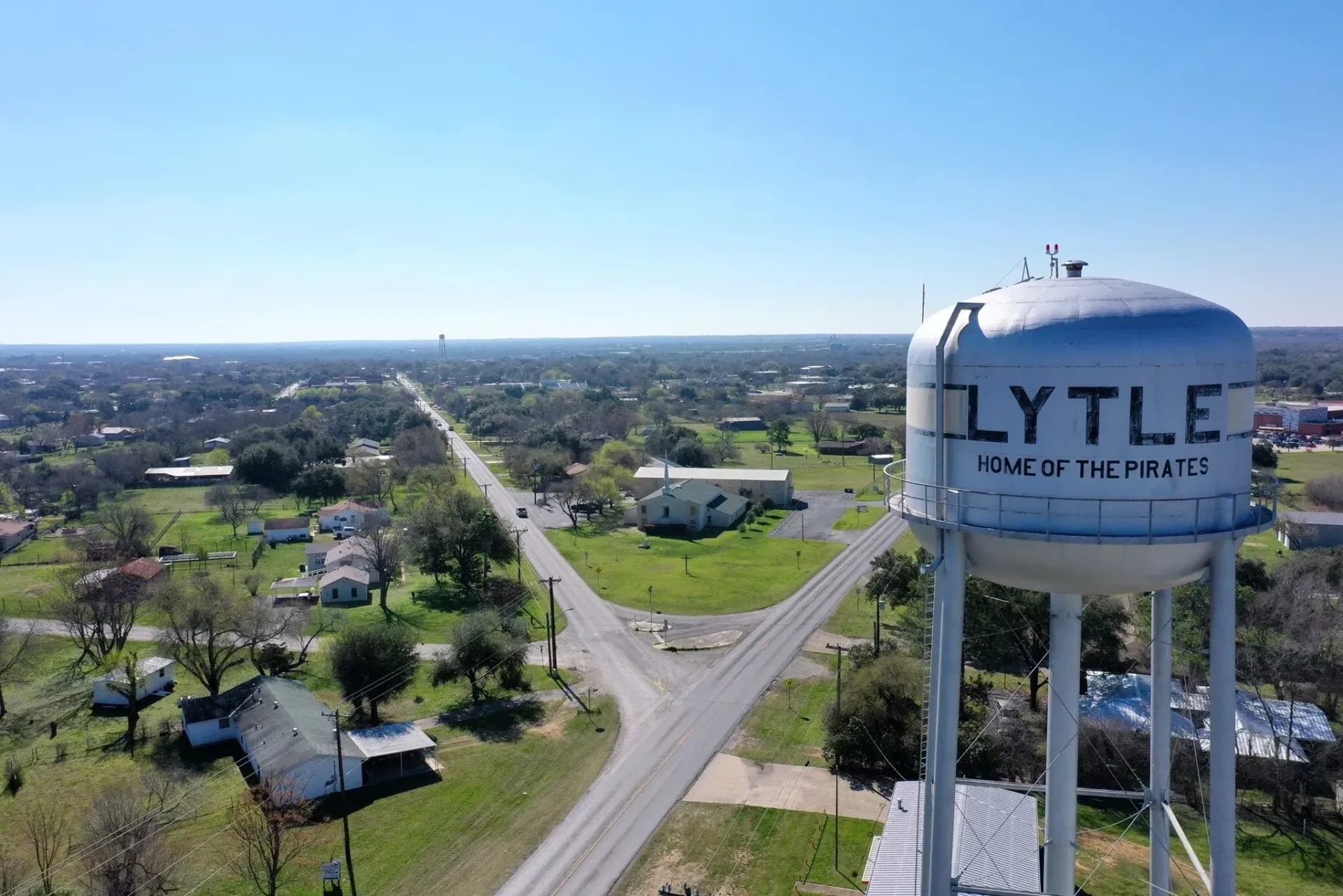 Lytle, TX