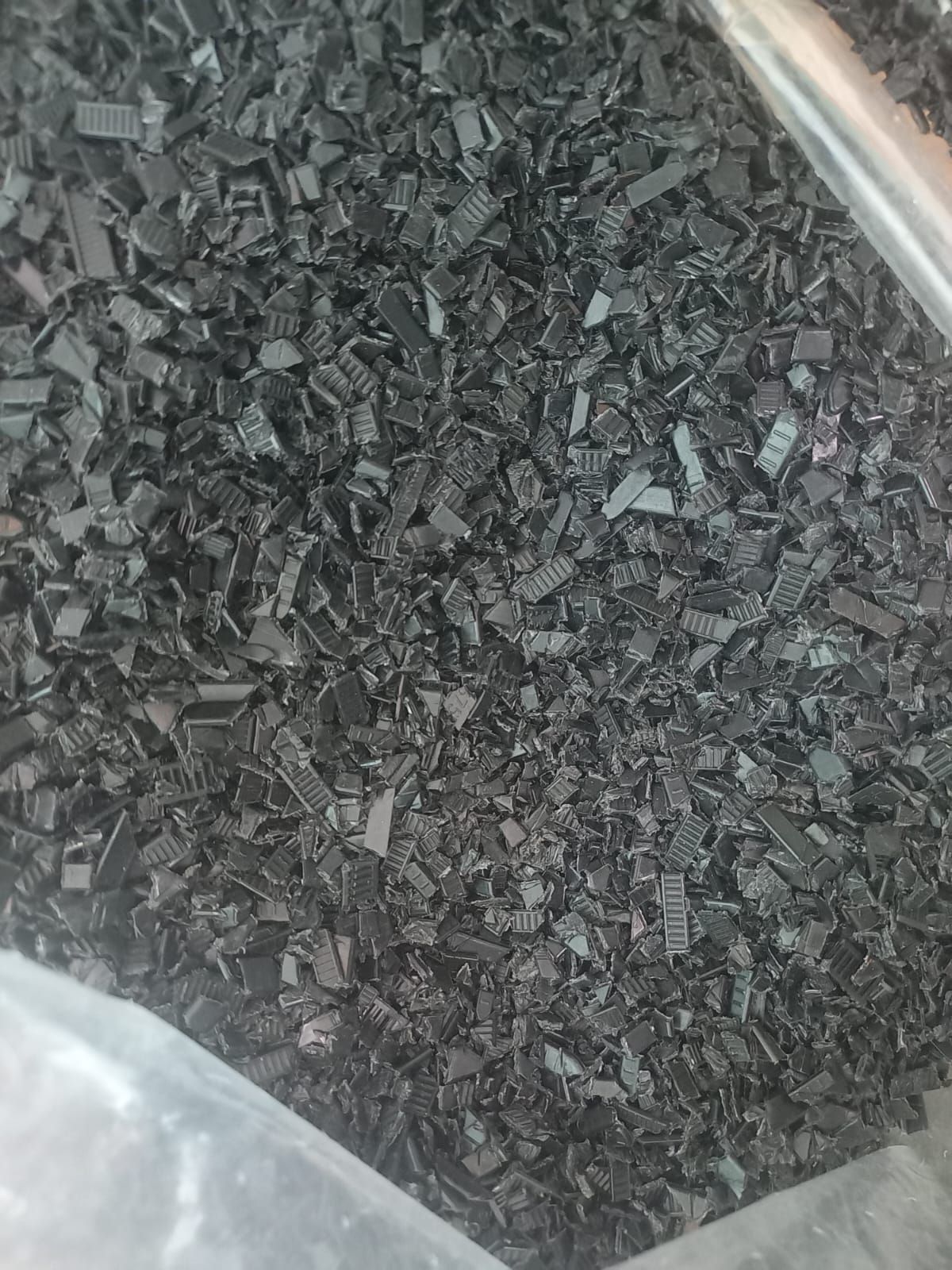 broyat regrind de PA66 noir non chargé