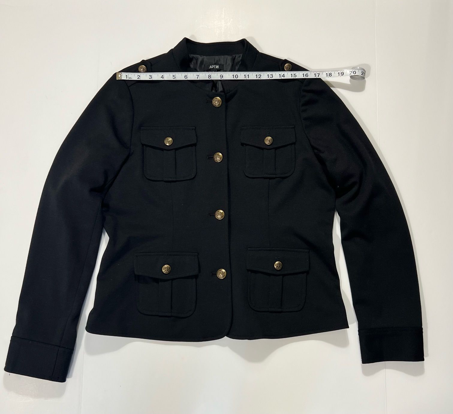 APT.9 Jacket