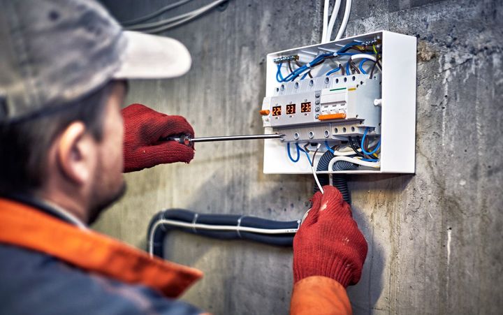 Electrical Circuit — Courthouse, VA — McLeod Electric