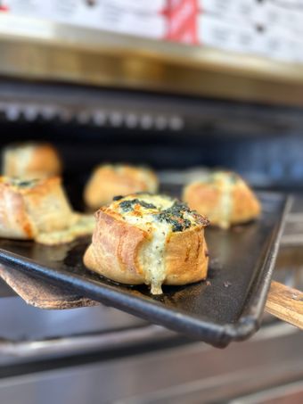 Garlic Knots