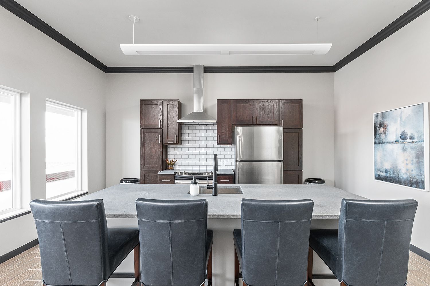Clubhouse & Kitchen