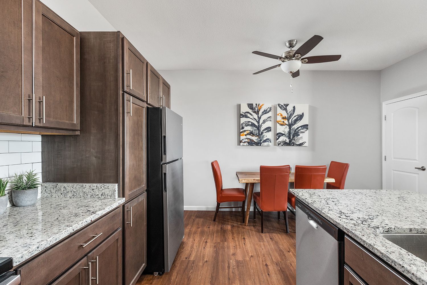 3 BEDROOM