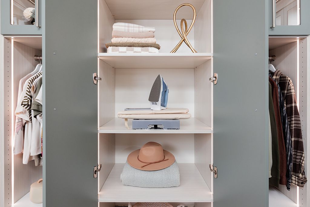 Inspiration Gallery | Lake to Lake Closets and Garages