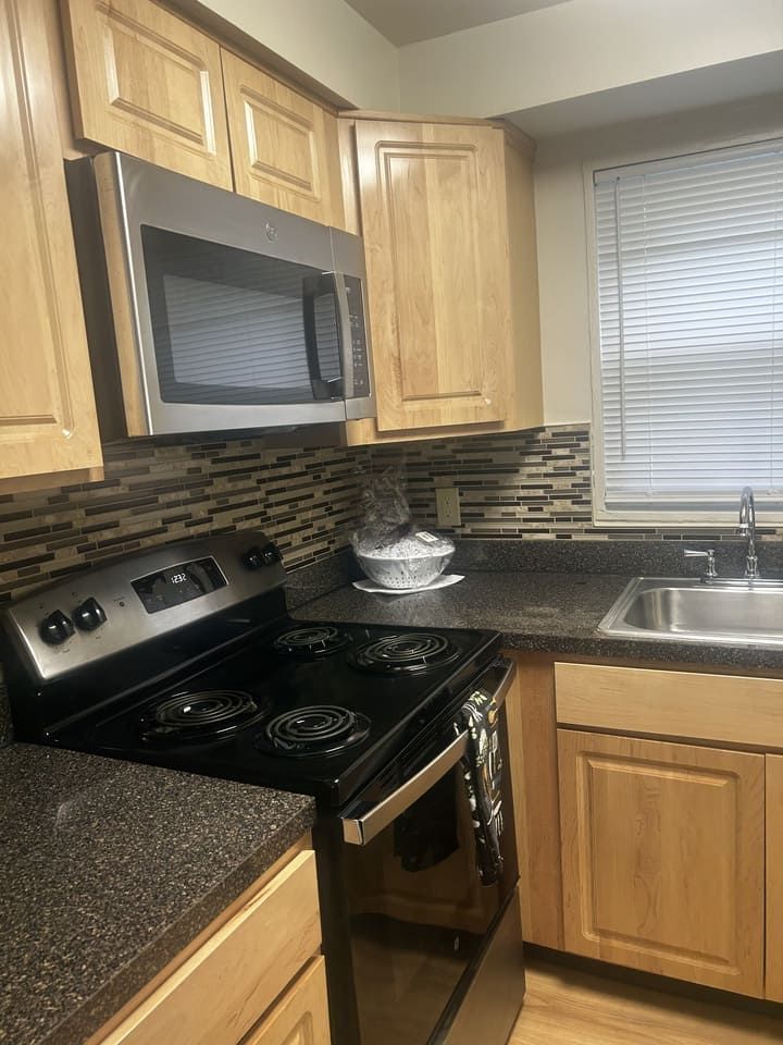 Willow Crest Apartments 12