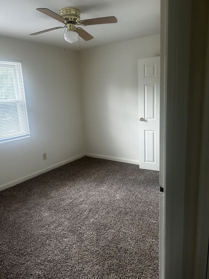 Willow Crest Apartments 14