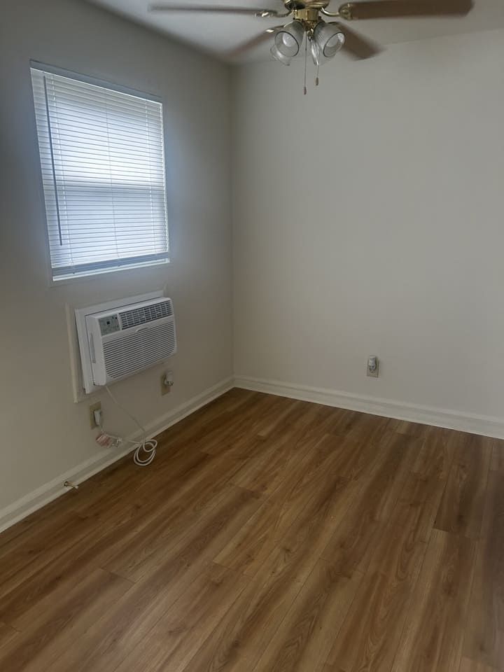 Willow Crest Apartments 6