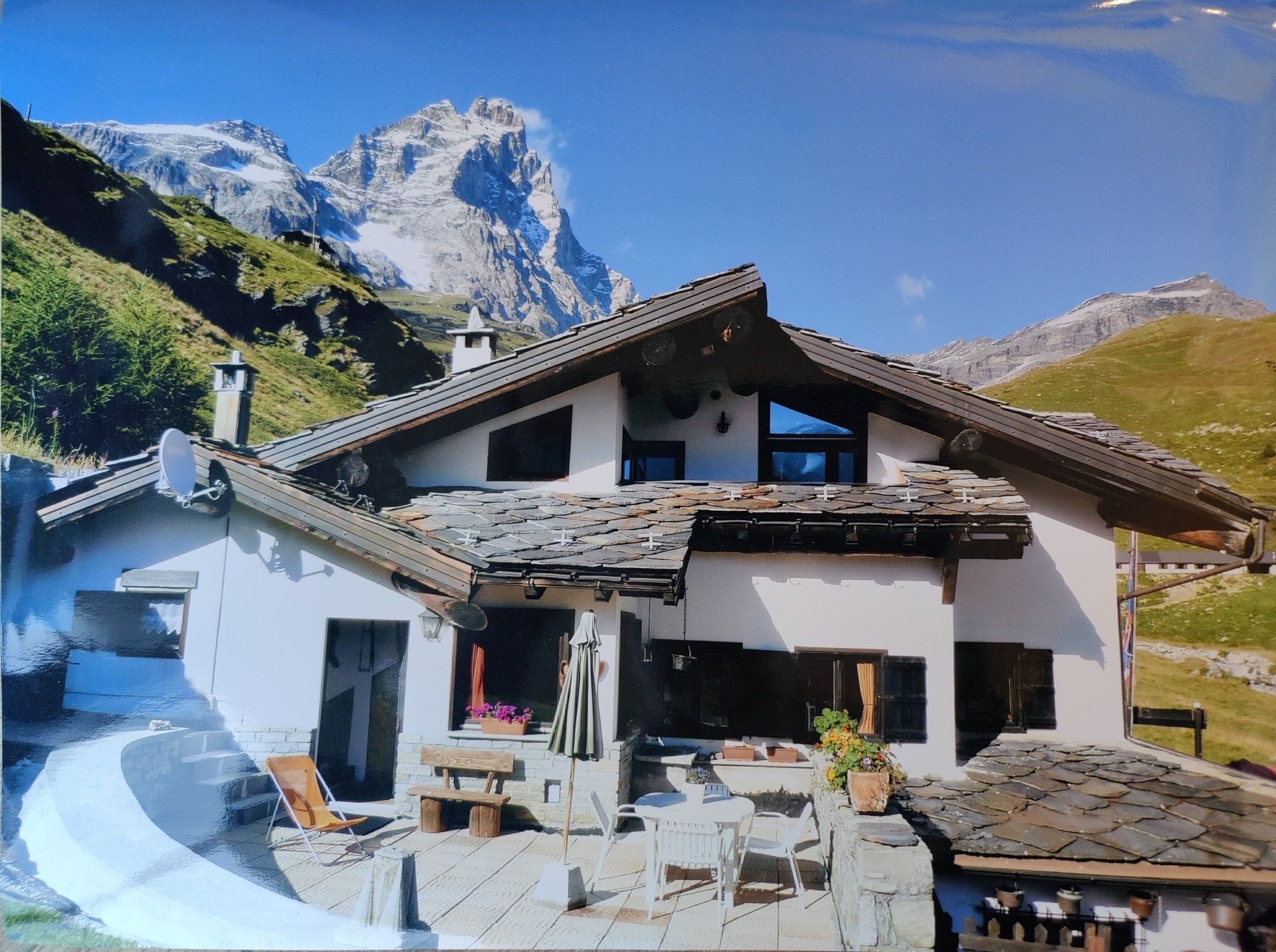 House where La Tigre and Wisiani are located